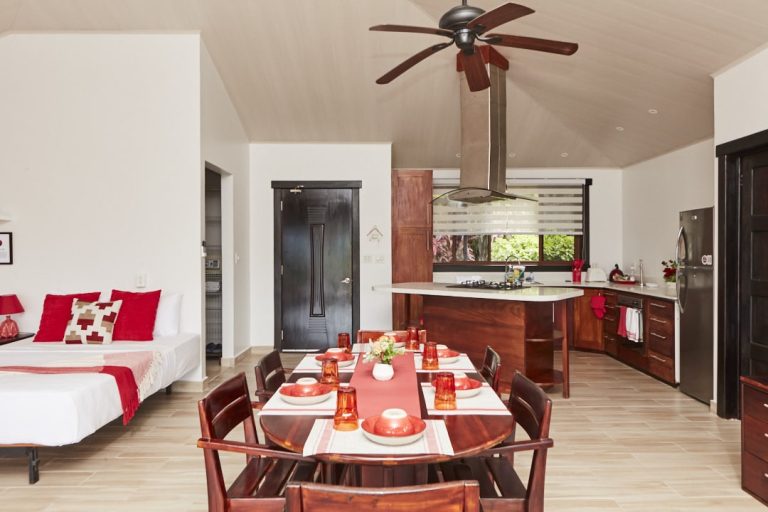 Home 250425 b2el carbuncle 0006 min.jpg